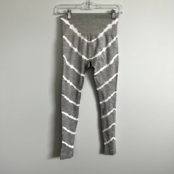 MOVING SALE Wildfox tie dye Leggings Pattern Lounge Wear XS - Picture 4 of 5
